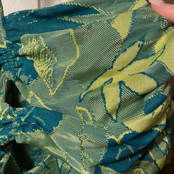 Beachy Zara Halter Top, Brand new - Picture 3 of 4